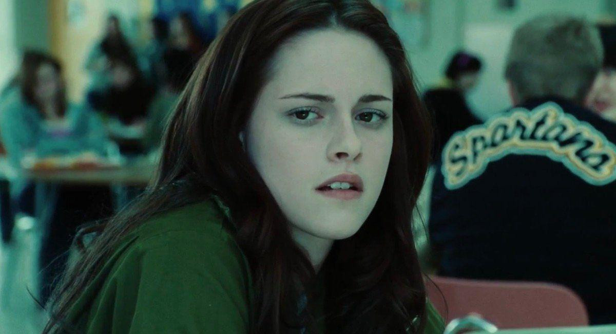 Kristen Stewart từng bị ví như "bình hoa di dộng". Nguồn: Cinema Blend