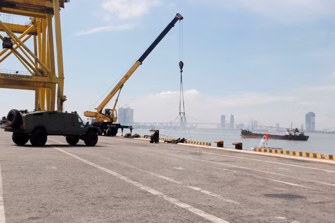 Mục kích diễn tập chống khủng bố trên cảng Tiên Sa ảnh 4
