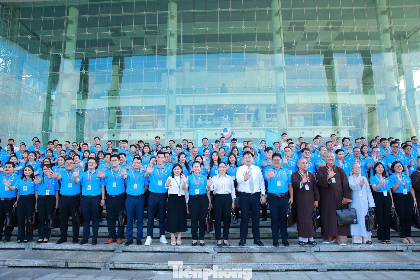 Các đại biểu đến tham dự Đại hội