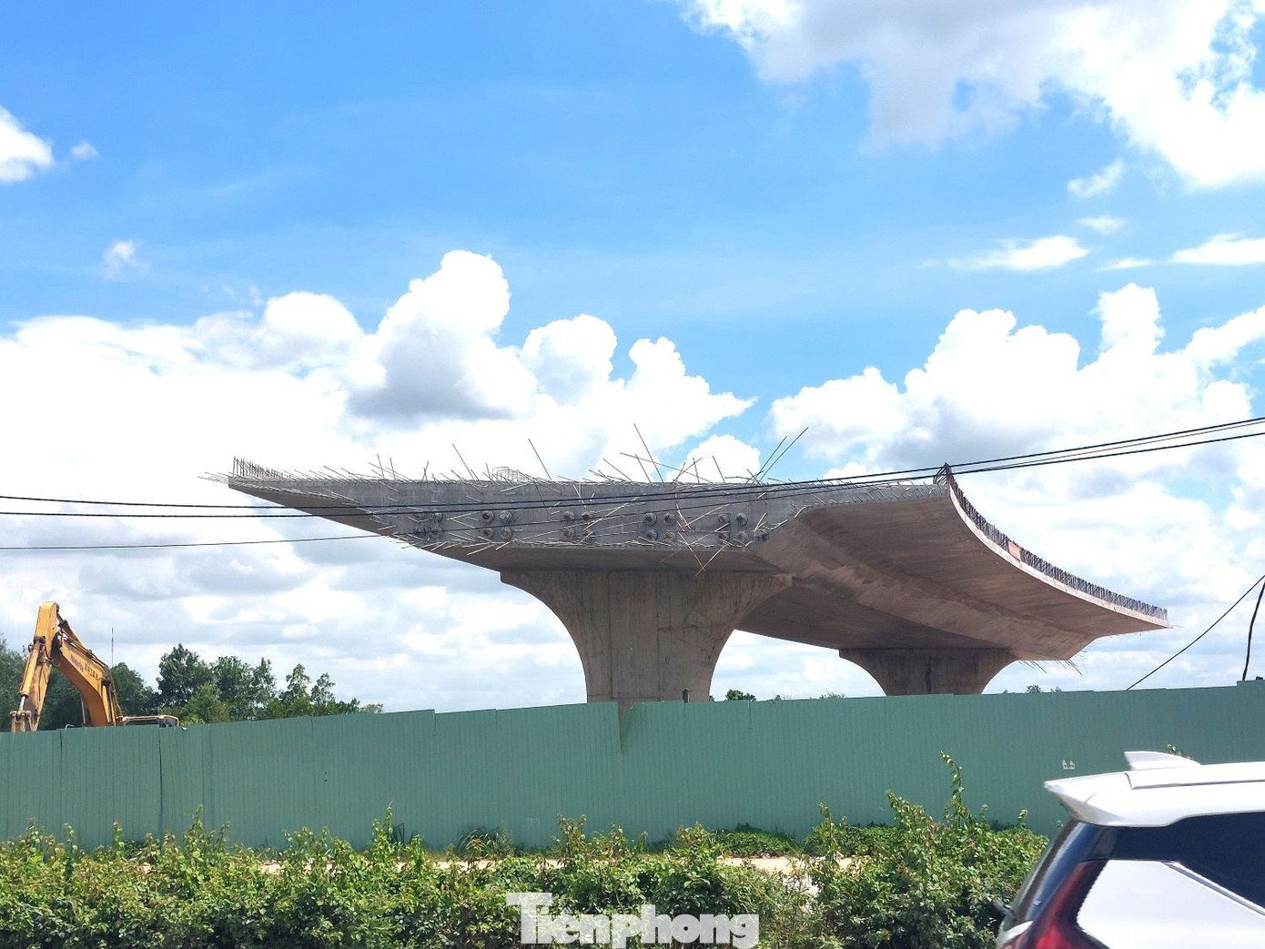 Ngoài phần đường hiện hữu (trùng với một phần đường Mỹ Phước Tân Vạn), hiện nay chủ đầu tư đã nhận bàn giao đất đã giải phóng mặt bằng. Ngoài phần đường hiện hữu (trùng với một phần đường Mỹ Phước Tân Vạn), hiện nay chủ đầu tư đã nhận bàn giao đất đã giải phóng mặt bằng.