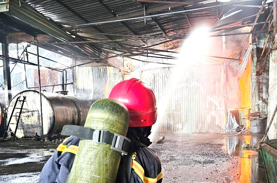 Hiện trường vụ nổ lò hơi