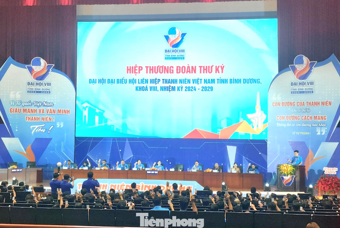 Toàn cảnh Đại hội