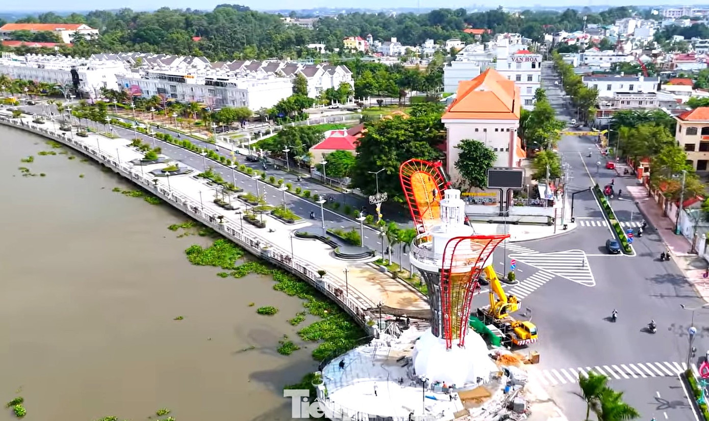 Đây là dự án do Ban Quản lý Dự án TP Thủ Dầu Một làm chủ đầu tư, có tổng giá trị đầu tư khoảng 10 tỷ đồng. Dự kiến công trình sẽ chính thức khánh thành vào dịp chào mừng kỷ niệm Quốc khánh 2/9 tới. Đây là dự án do Ban Quản lý Dự án TP Thủ Dầu Một làm chủ đầu tư, có tổng giá trị đầu tư khoảng 10 tỷ đồng. Dự kiến công trình sẽ chính thức khánh thành vào dịp chào mừng kỷ niệm Quốc khánh 2/9 tới.