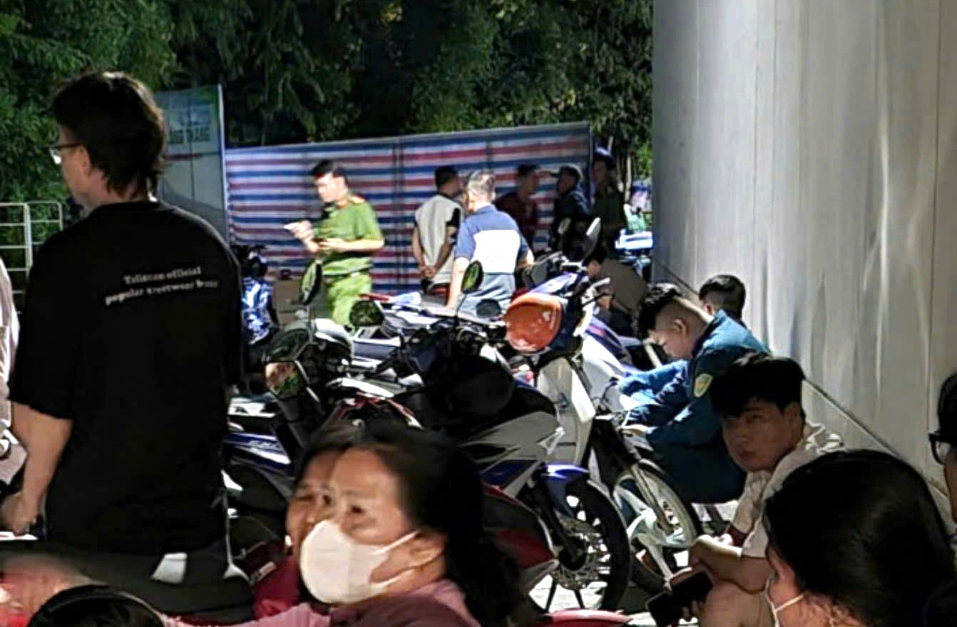 Công an khám nghiệm hiện trường Công an khám nghiệm hiện trường