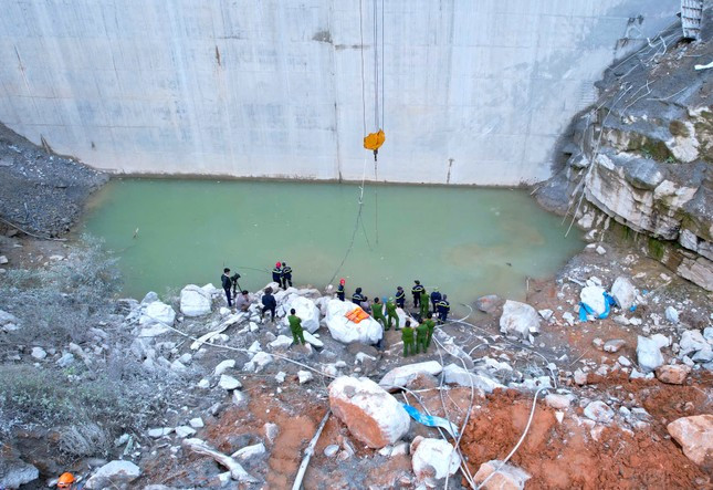 Thời điểm xảy ra sự cố, nhà máy mới hoàn thành khoảng 80% khối lượng thi công