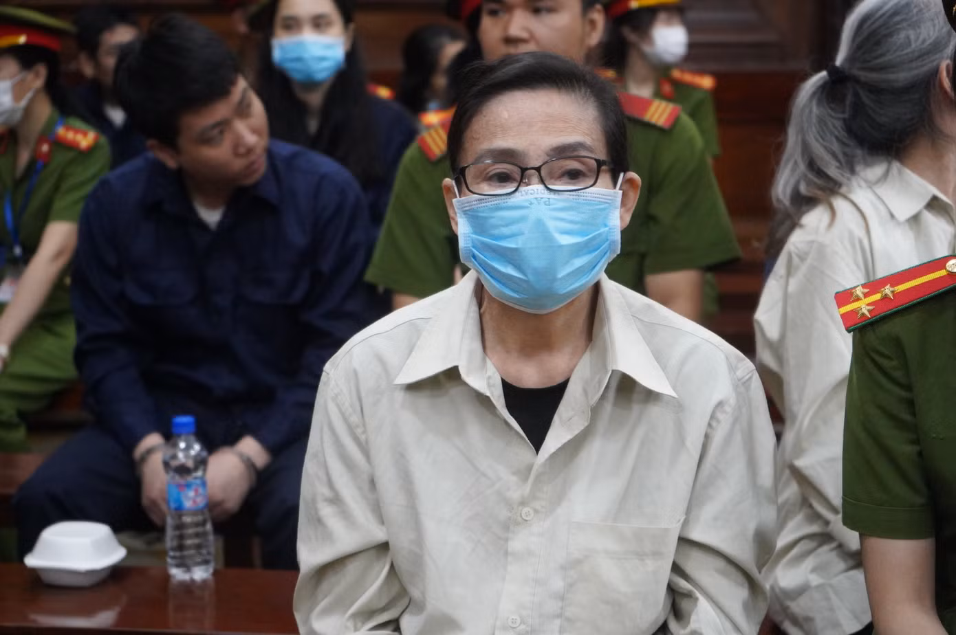 HĐXX vừa tuyên tử hình bị cáo Oanh 'Hà'.