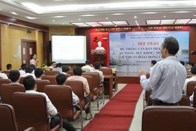 PV GAS tổ chức hội thảo về văn bản pháp luật AT-SK-MT-PCCC ảnh 4