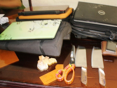 Tang vật trong các vụ cướp. Tang vật trong các vụ cướp