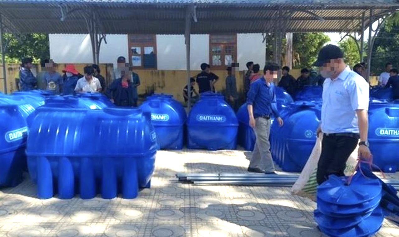 Gói thầu cung cấp hơn 1.539 bồn nước do Phòng Dân tộc huyện Hướng Hóa làm chủ đầu tư.