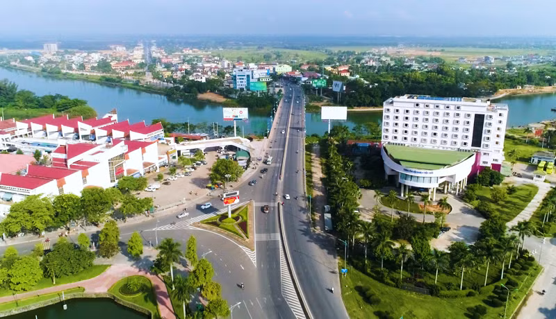Hội chợ Thương mại và du lịch - Nhịp cầu Xuyên Á-Quảng Trị năm 2024 diễn ra tại thành phố Đông Hà, từ ngày 6-12/6.