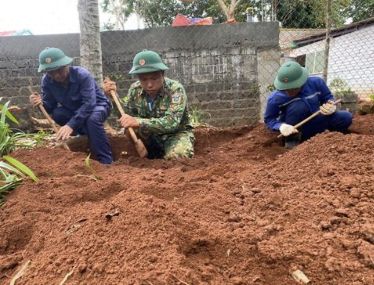 Công tác tìm kiếm hài cốt liệt sĩ tiếp tục được lực lượng chức năng triển khai, mở rộng. Ảnh: Đội QTHCLS Công tác tìm kiếm hài cốt liệt sĩ tiếp tục được lực lượng chức năng triển khai, mở rộng. Ảnh: Đội QTHCLS