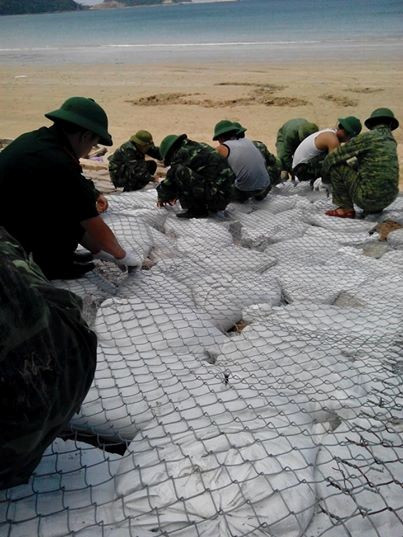 Cô Tô dùng lưới bọc nhà chờ bão Thần Sấm ảnh 1