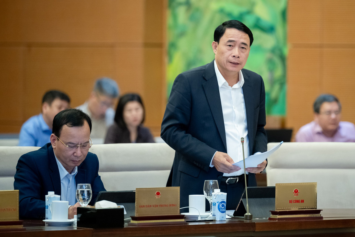 Thứ trưởng Bộ Công an Lê Quốc Hùng. Thứ trưởng Bộ Công an Lê Quốc Hùng.