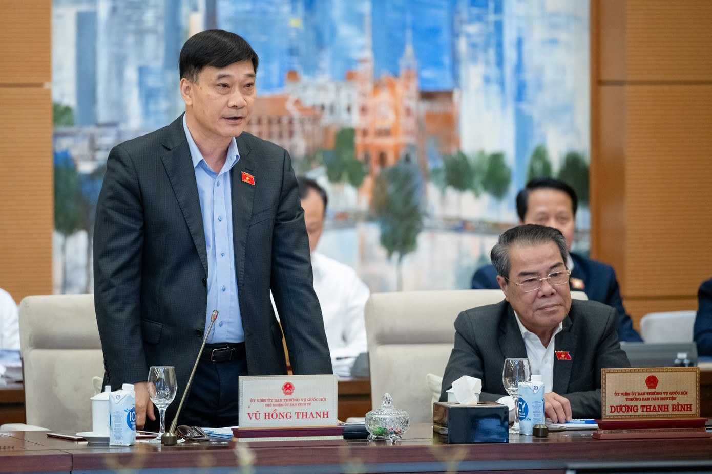 Chủ nhiệm Ủy ban Kinh tế Vũ Hồng Thanh.