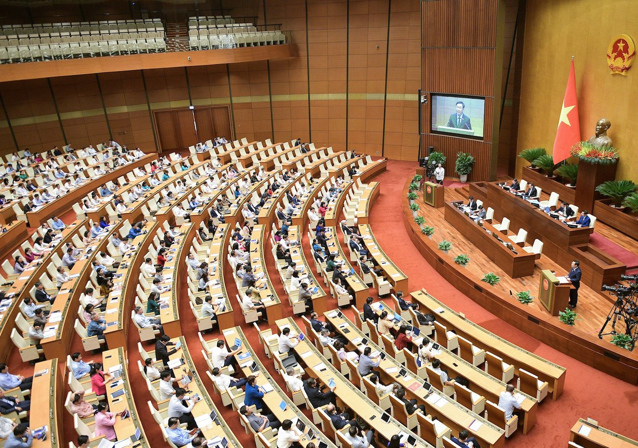 Nghị quyết Quy định về thi đua, khen thưởng đối với đại biểu Quốc hội, các cơ quan của Quốc hội, có hiệu lực thi hành từ 5/2 Nghị quyết Quy định về thi đua, khen thưởng đối với đại biểu Quốc hội, các cơ quan của Quốc hội, có hiệu lực thi hành từ 5/2