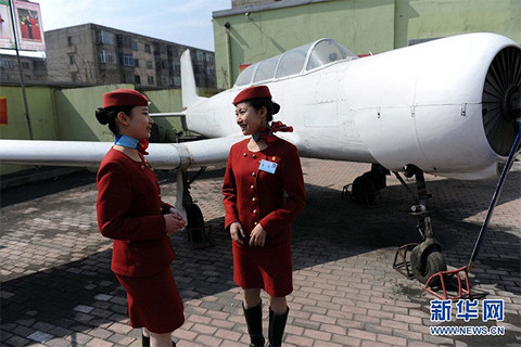 Các học viên trò chuyện trong giờ nghỉ giải lao