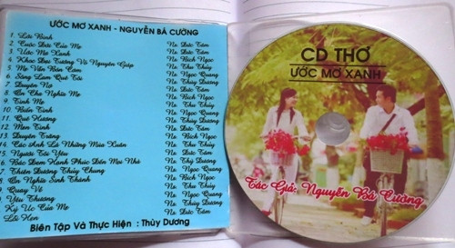 Vu Lan xót xa vần thơ tặng mẹ 'Đã 30 tuổi đầu mẹ vẫn bê cơm đút' ảnh 4