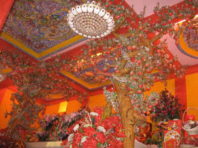 Sự xa hoa của đền 