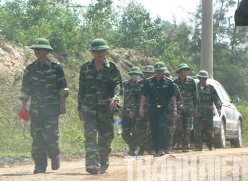 Lực lượng quân sự tham gia nhiều công việc khác nhau để chuẩn bị cho lễ an táng