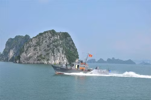 Xuất kích