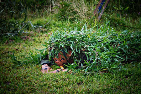 Ngụy trang kín đáo, thực hiện nhiệm vụ luồn sâu đánh hiểm