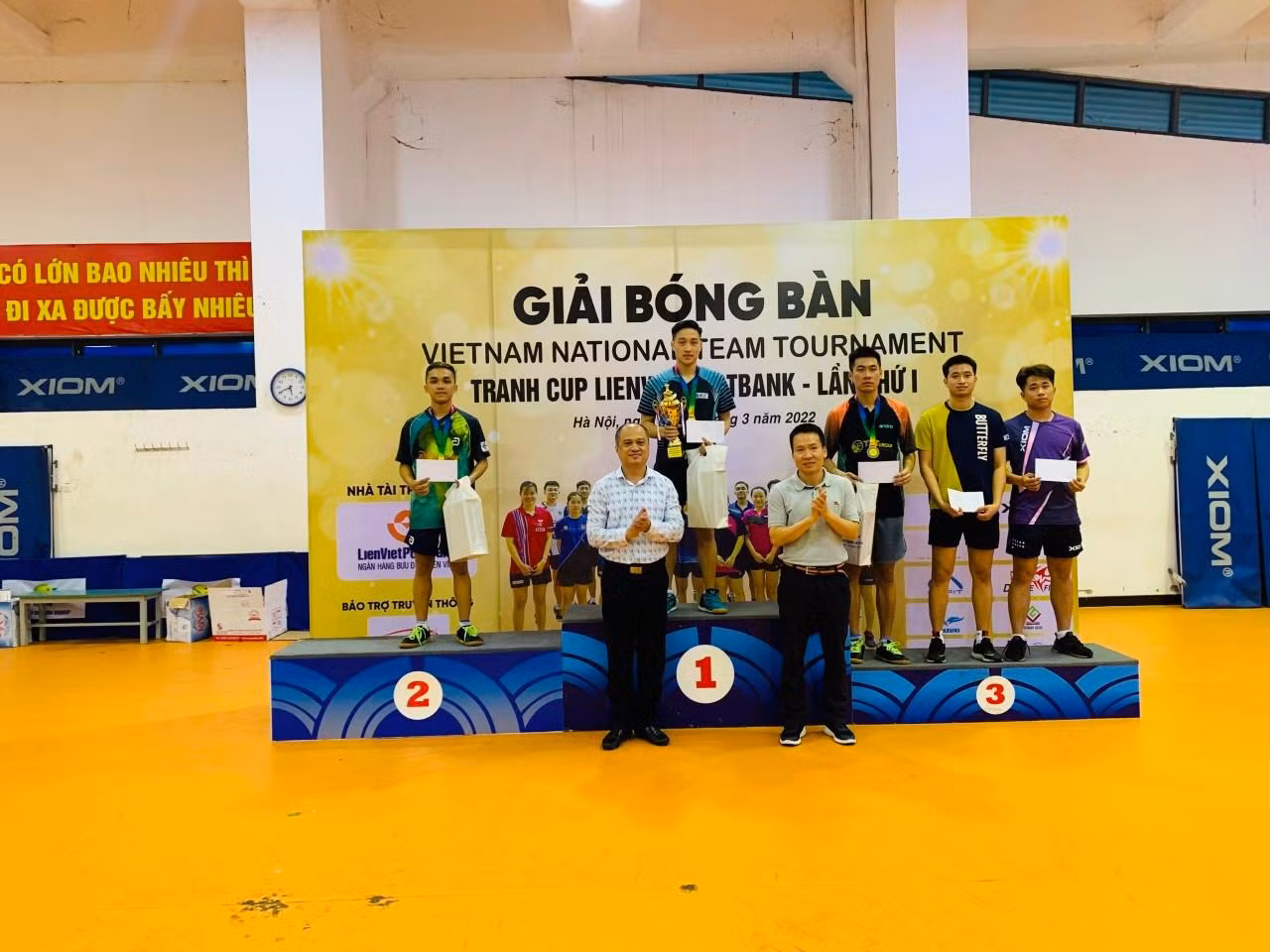 Các VĐV nhận giải