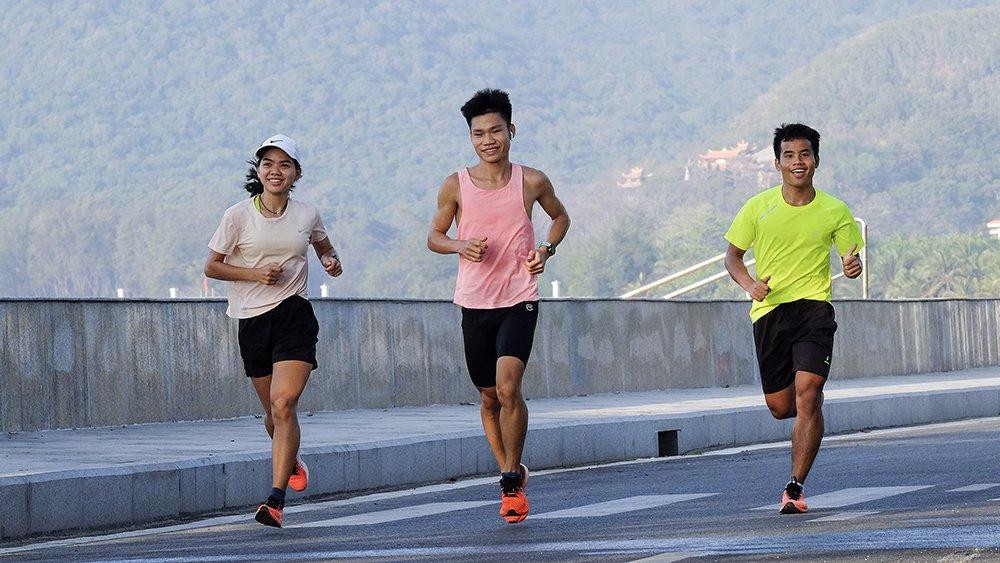 Tiền Phong Marathon là giải đấu quy tụ được tất cả các đội tuyển điền kinh trên khắp cả nước, với những chân chạy xuất sắc nhất Việt Nam. Đây là điều đặc biệt và duy nhất chỉ có tại Tiền Phong Marathon mà không giải chạy nào có được.