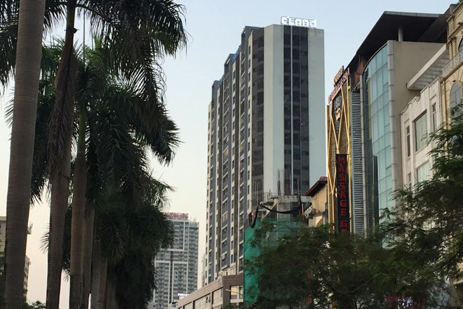 Người dân chung cư 'dát vàng' đội nắng 40 độ tố chủ đầu tư 'om' sổ đỏ ảnh 9 Người dân chung cư 'dát vàng' đội nắng 40 độ tố chủ đầu tư 'om' sổ đỏ ảnh 9