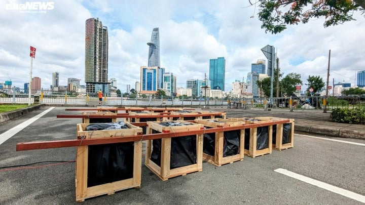 Pháo hoa được bắn từ 21h đến 21h15 tối 2/9, tầm cao tại khu vực đầu đường hầm sông Sài Gòn, TP Thủ Đức, tầm thấp tại Công viên văn hóa Đầm Sen, quận 11.