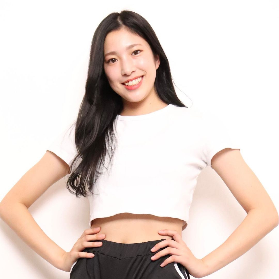 Nhan sắc đời thường của cô cũng không được đánh giá cao. Nhan sắc đời thường của cô cũng không được đánh giá cao.