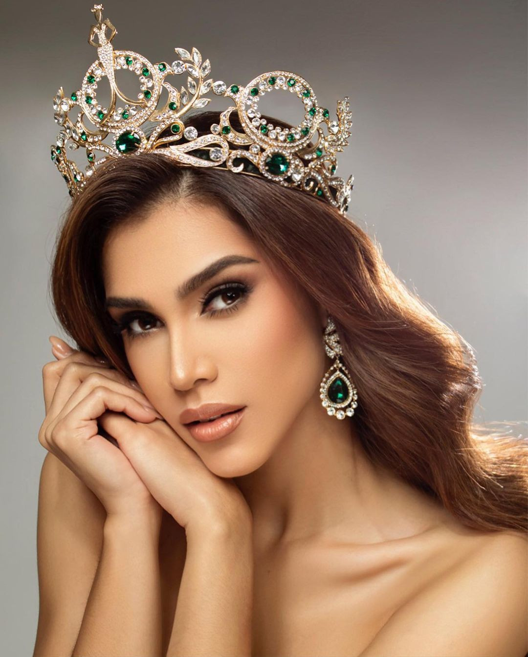 Đại diện Panama tại cuộc thi năm nay là người đẹp Julia Marina Leong.