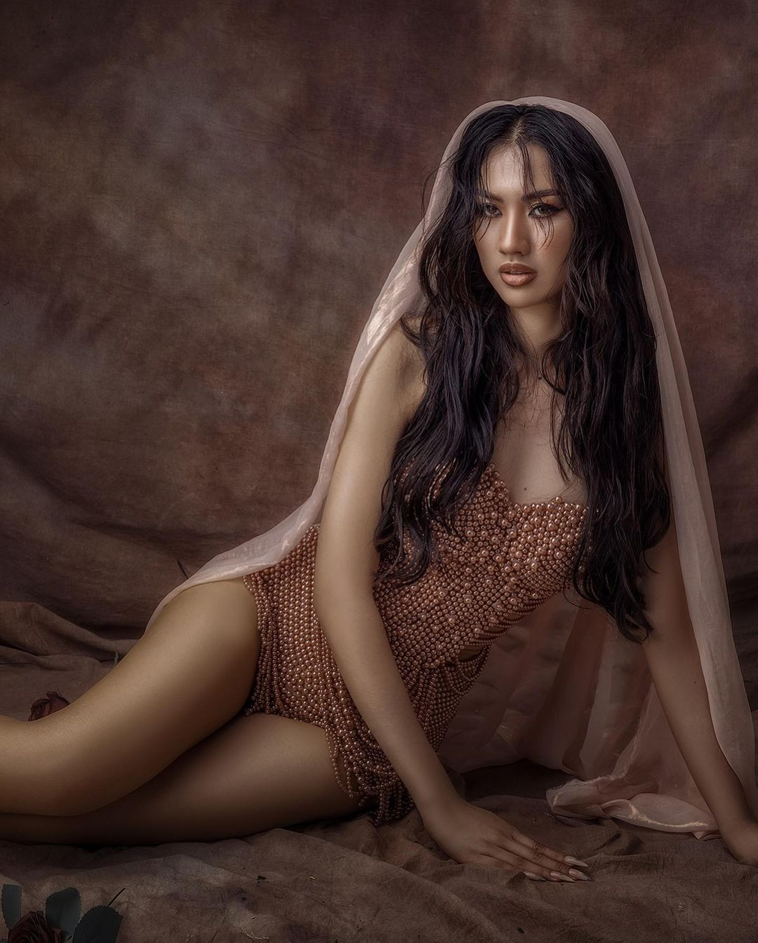 Sotima John năm nay 24 tuổi, là người mẫu ở quê nhà.