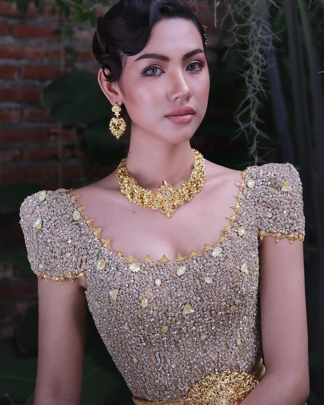 Sau khi nước láng giềng Lào lập thành tích lần đầu in-top tại Hoa hậu Hoàn vũ 2022, khán giả Campuchia hy vọng Sotima John cũng giúp quốc gia này làm nên lịch sử ở Miss Universe 2023.