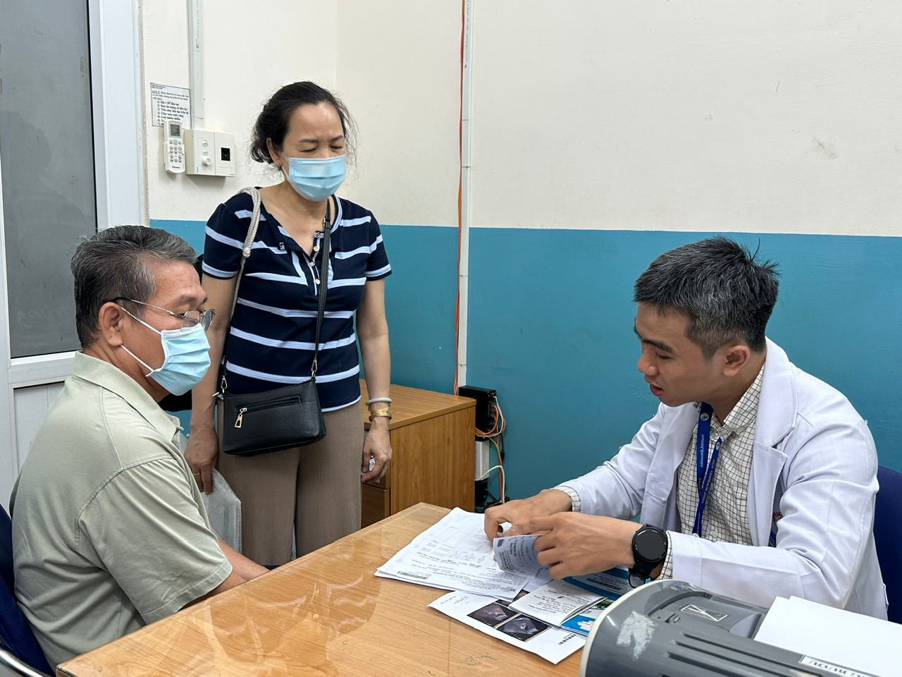 Sau khi được áp dụng phương pháp điều trị đa mô thức, bệnh nhân đang bình phục tốt Sau khi được áp dụng phương pháp điều trị đa mô thức, bệnh nhân đang bình phục tốt