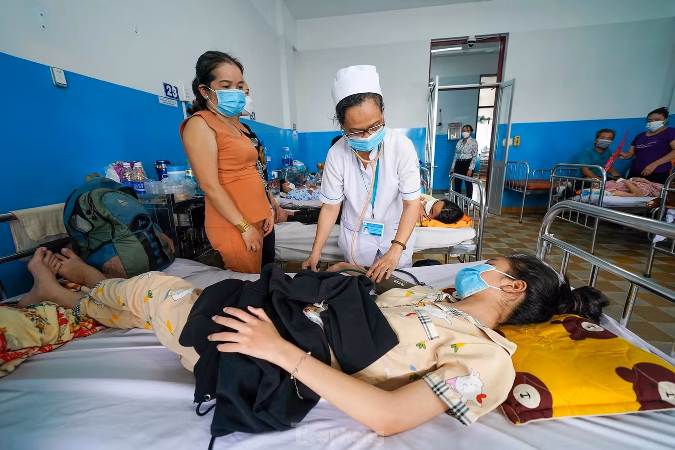 Bệnh sốt xuất huyết đang tăng nhanh tại TPHCM, ngành y tế kêu gọi người dân chung tay ngăn chặn nguy cơ bùng phát dịch Bệnh sốt xuất huyết đang tăng nhanh tại TPHCM, ngành y tế kêu gọi người dân chung tay ngăn chặn nguy cơ bùng phát dịch