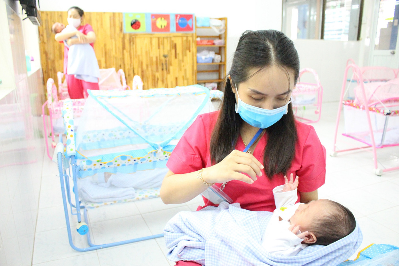 Mức sinh ngày càng thấp hơn mức tử sẽ gây ra nhiều hệ lụy cho toàn xã hội