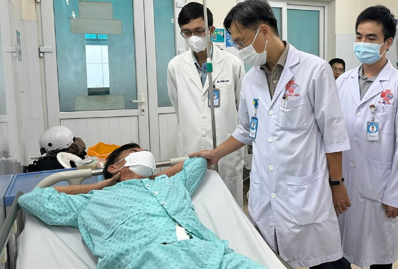 Sau phẫu thuật bóc tách khối bướu, sức khỏe bệnh nhân đang bình phục tốt