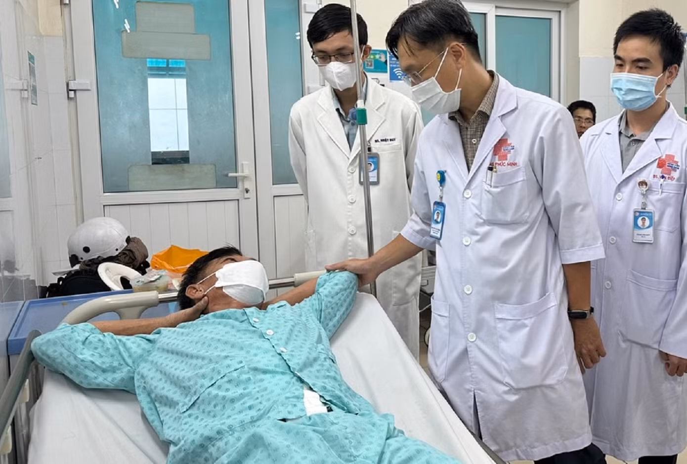 Sau phẫu thuật bóc tách khối bướu, sức khỏe bệnh nhân đang bình phục tốt