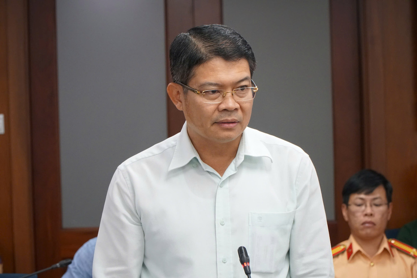 Ông Nguyễn Thành Lợi, Phó trưởng Ban chuyên trách, Ban An toàn Giao thông TPHCM thông tin tại buổi họp báo