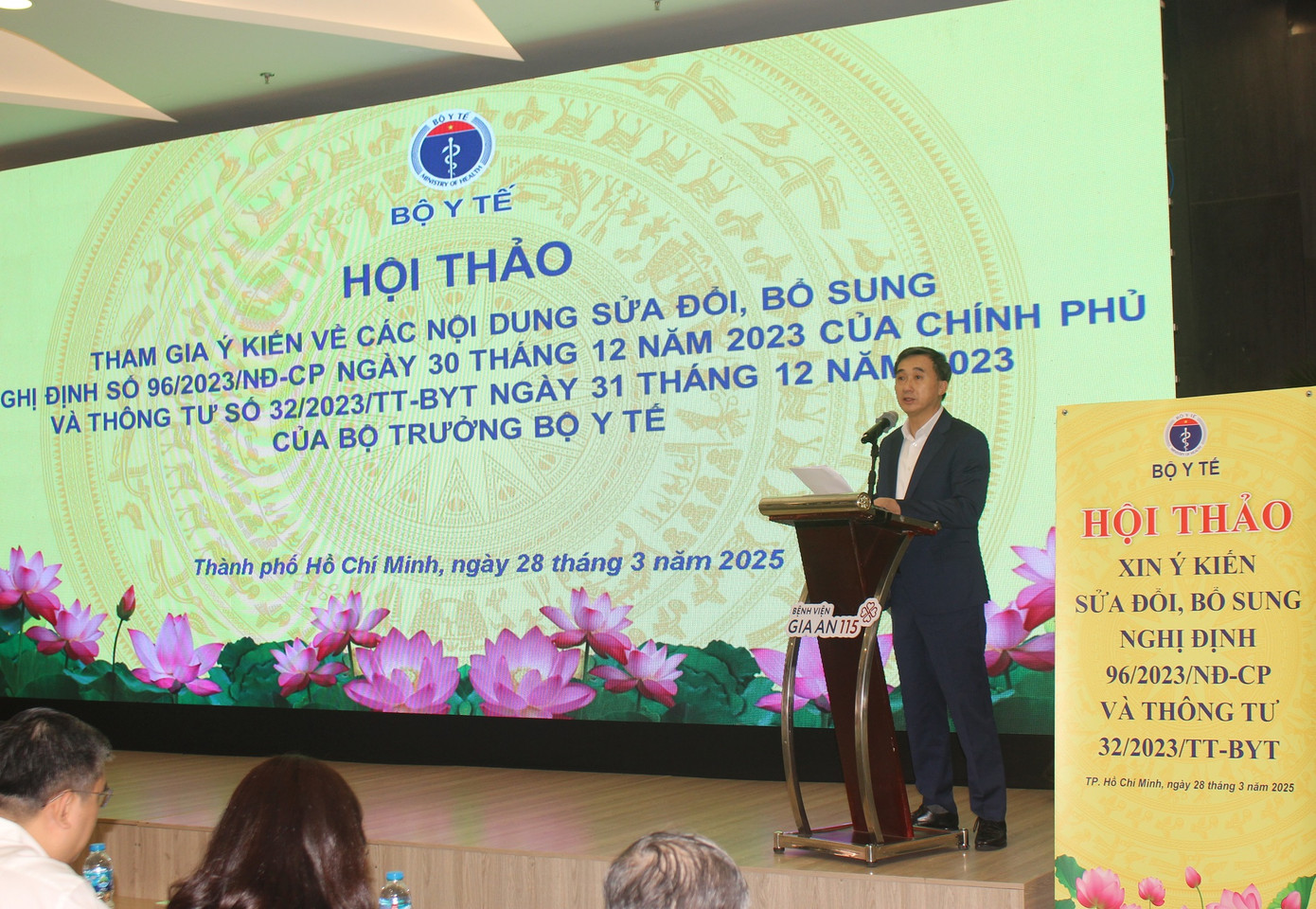 GS.TS.BS Trần Văn Thuấn, Thứ trưởng Bộ Y tế phát biểu tại hội thảo