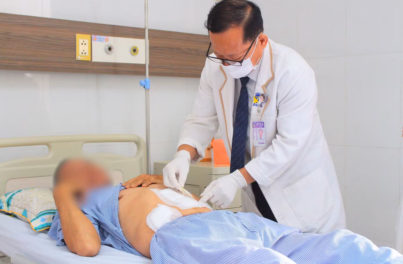 Sau phẫu thuật, sức khỏe của người bệnh đang bình phục tốt