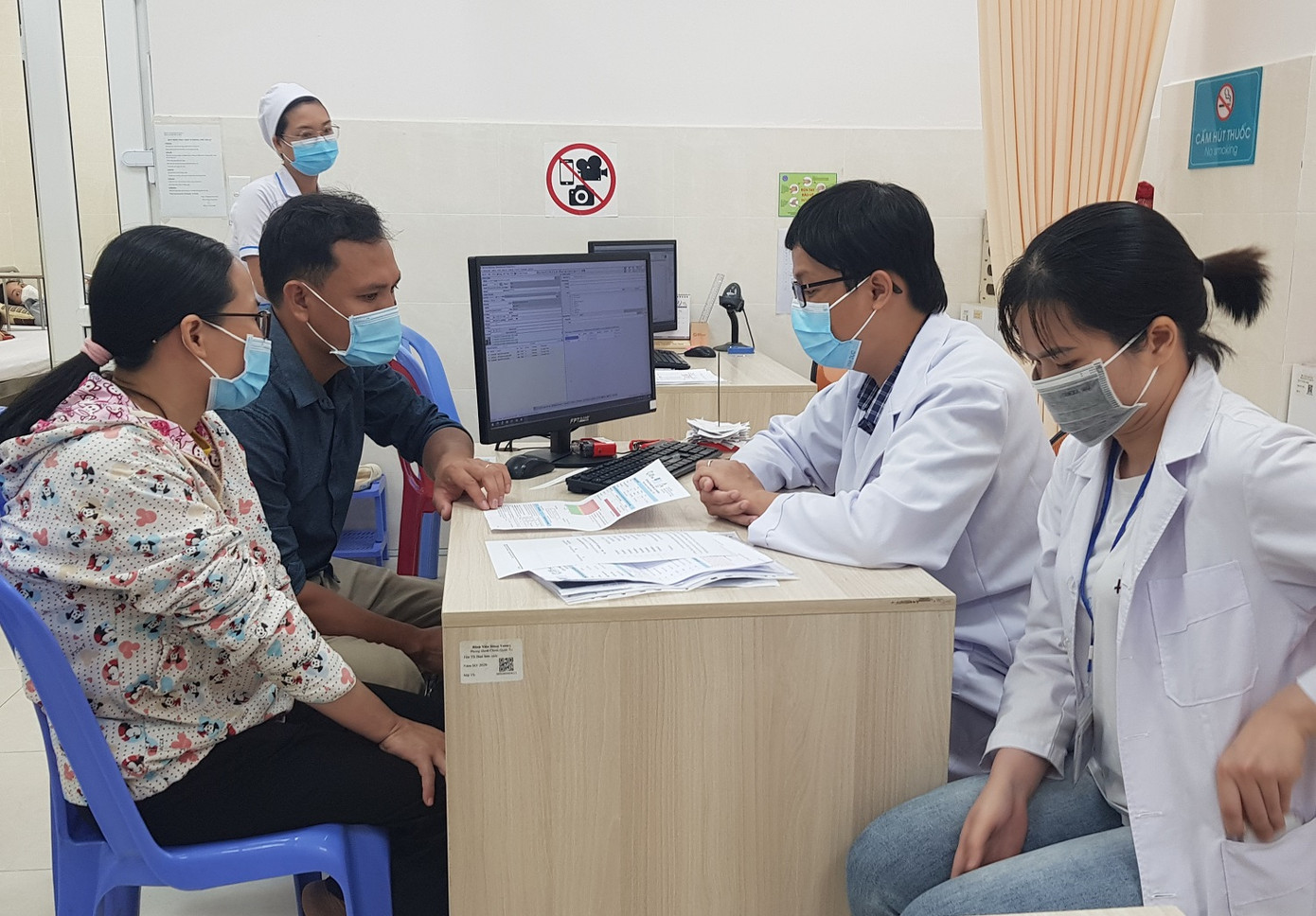 Cần có giải pháp đồng bộ để bảo vệ thông tin người bệnh, tránh hệ lụy trên môi trường số Cần có giải pháp đồng bộ để bảo vệ thông tin người bệnh, tránh hệ lụy trên môi trường số