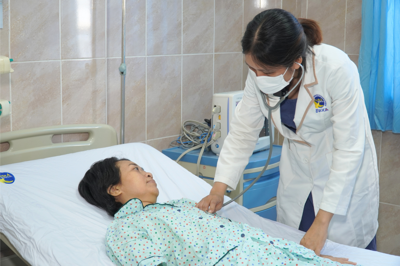 Đề xuất bổ sung các khoản giảm trừ đặc biệt đối với chi phí y tế và giáo dục. Đề xuất bổ sung các khoản giảm trừ đặc biệt đối với chi phí y tế và giáo dục.