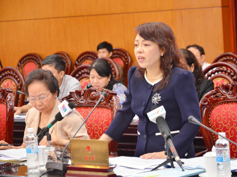 Phó Chủ tịch nước Nguyễn Thị Doan và Bộ trưởng Bộ Y tế Nguyễn Thị Kim Tiến tại phiên báo cáo giám sát về thực hiện chính sách BHYT. Ảnh: Công Khanh. Phó Chủ tịch nước Nguyễn Thị Doan và Bộ trưởng Bộ Y tế Nguyễn Thị Kim Tiến tại phiên báo cáo giám sát về thực hiện chính sách BHYT Ảnh: Công Khanh