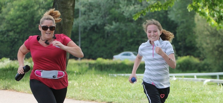 Hoạt động thể chất tích cực cũng tăng nồng độ testosterone.