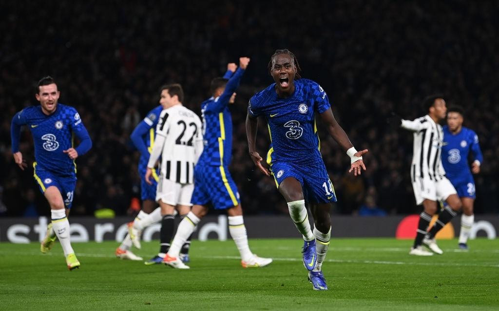 Chelsea sớm mở tỷ số trong hiệp 1 nhờ bàn thắng của Chalobah