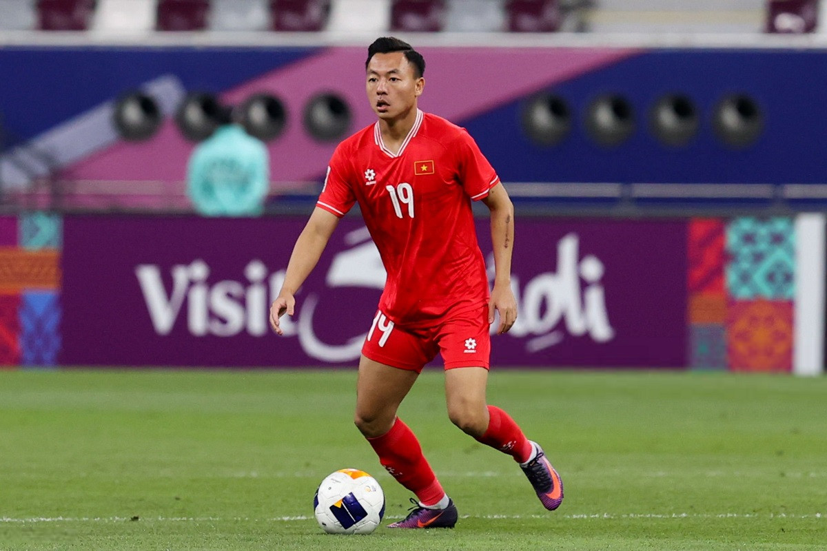 Nguyễn Thái Sơn là trụ cột ĐT Việt Nam dưới thời HLV Troussier. Ảnh: Getty