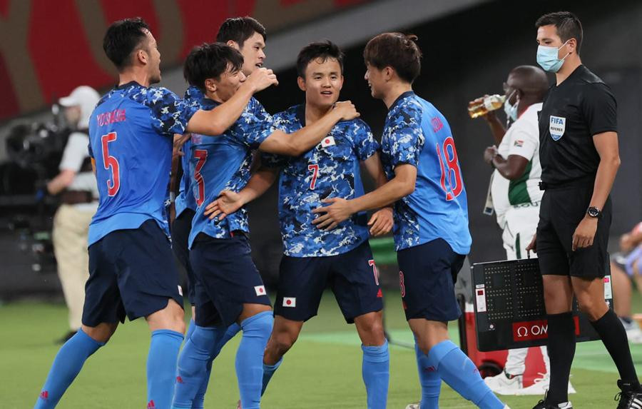 Olympic Nhật Bản là đội duy nhất toàn thắng ở vòng bảng bóng đá nam Olympic Nhật Bản là đội duy nhất toàn thắng ở vòng bảng bóng đá nam