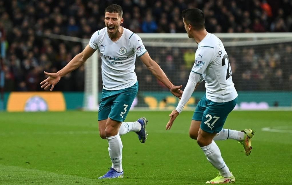 Man City vượt lên dẫn trước ở phút 27 nhờ cú sút xa của trung vệ Ruben Dias