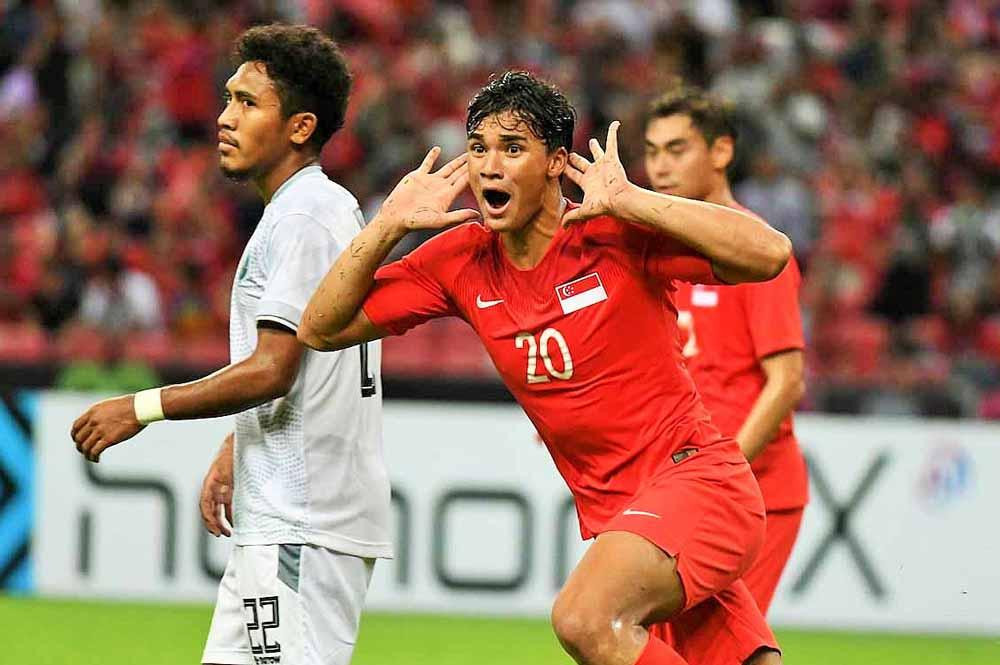 Singapore rất quyết tâm vượt qua vòng bảng sau 3 kì AFF Cup gây thất vọng liên tiếp Singapore rất quyết tâm vượt qua vòng bảng sau 3 kì AFF Cup gây thất vọng liên tiếp